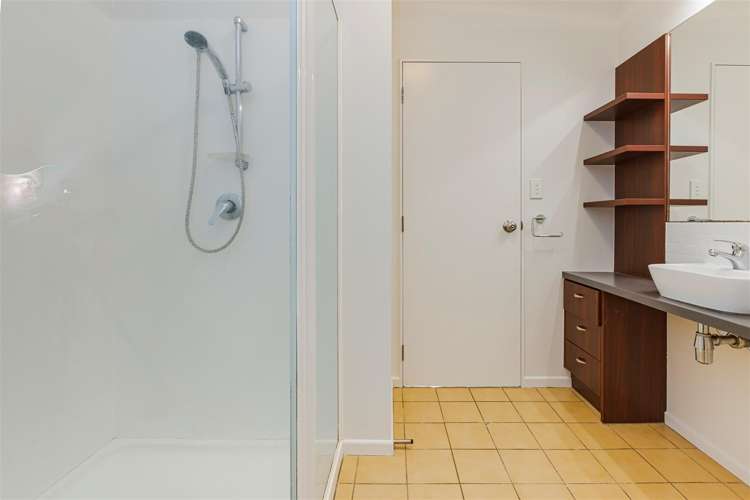 55/21 Armoy Drive East Tamaki_8