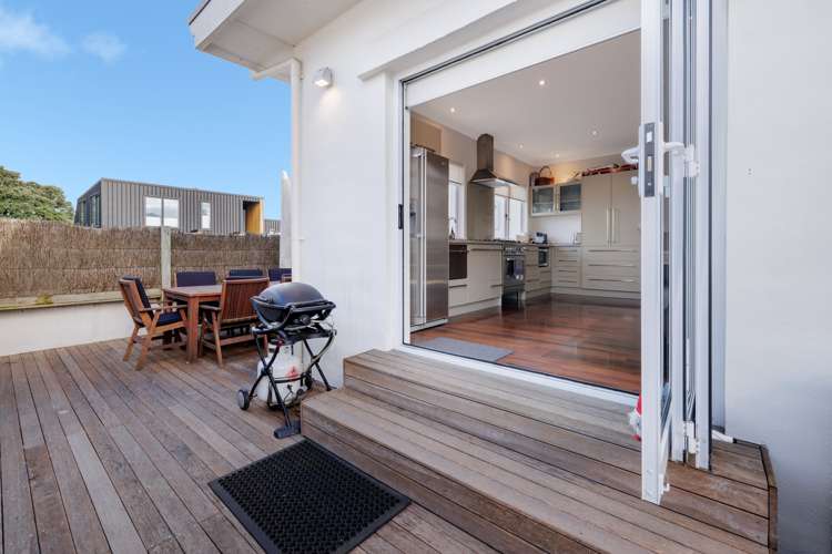 75b Oceanview Road Mount Maunganui_9