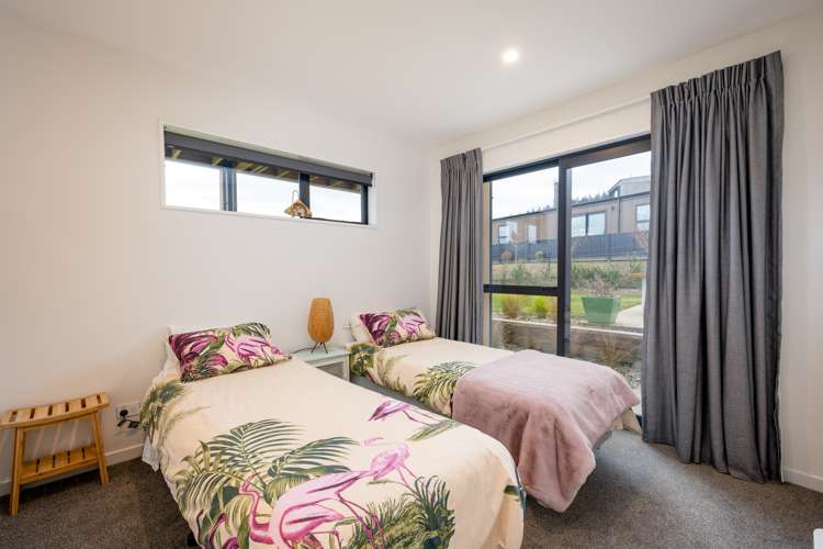 9 Barclay Place Wanaka_12