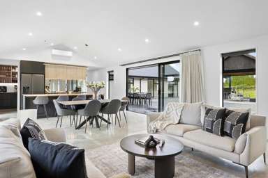 14 Walford Way_1