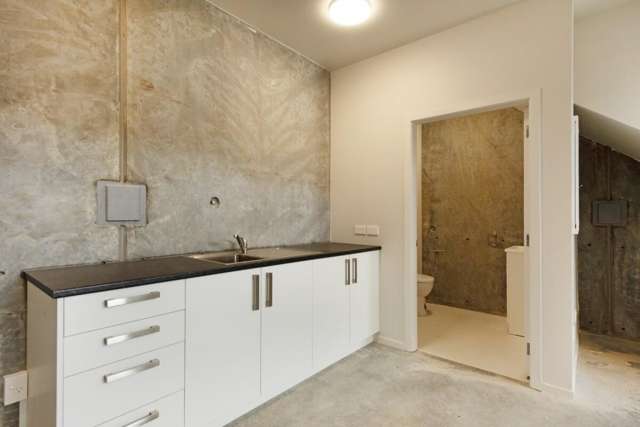 Unit 4, 5 Te Tupe Road Paraparaumu_4