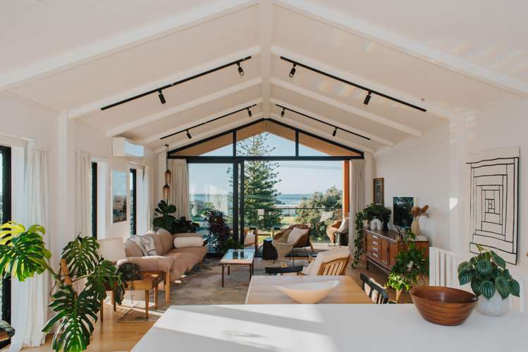 1/15 Edinburgh Street Waihi Beach_9