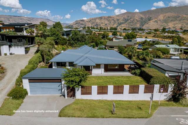 191 Aubrey Road Wanaka_2