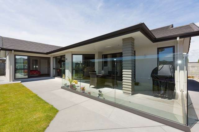 11 Saint Andrews Parkway Waiwhakaiho_2