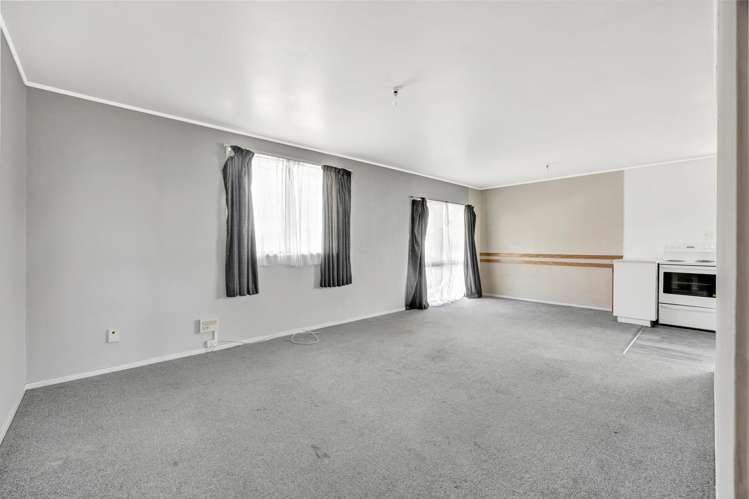 39 Odlin Crescent Nawton_7