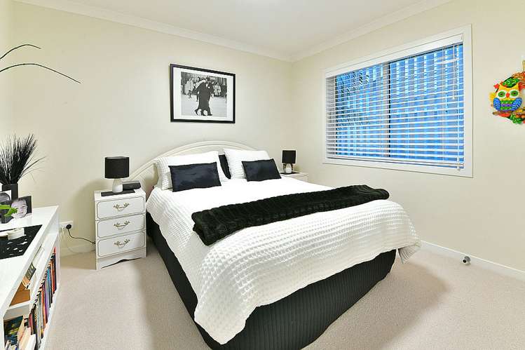 2 Sunshine Terrace Orewa_16