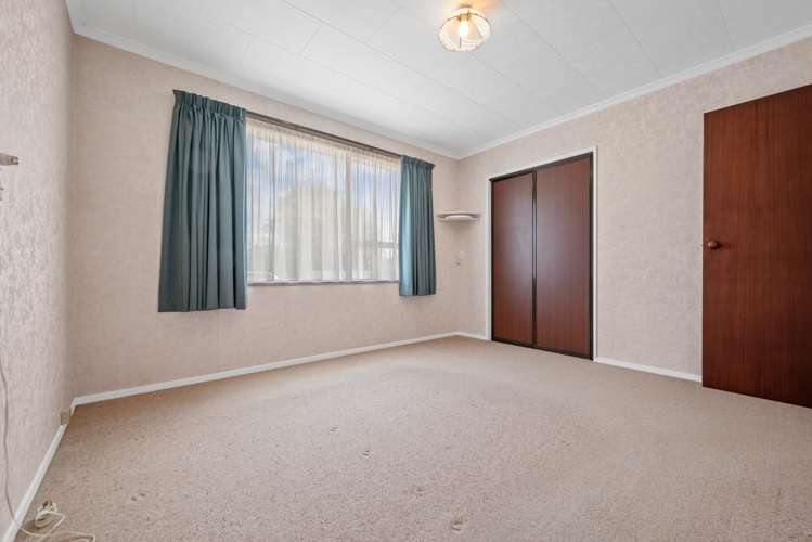 68 New Renwick Road Burleigh_12