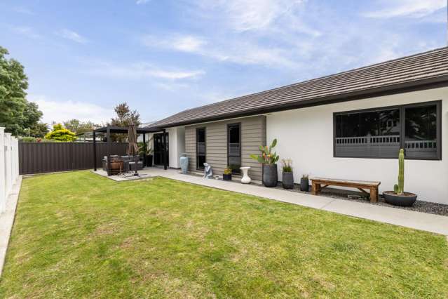 Maintenance free living on Frances