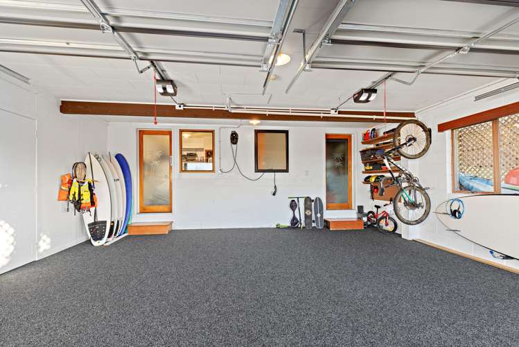 18 Harbour View Road Leigh_19