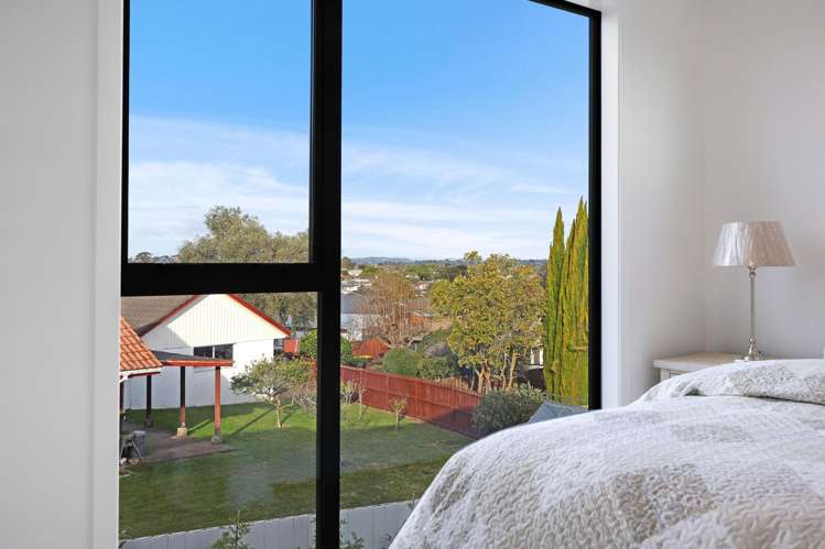 75e Glenmore Road Sunnyhills_21