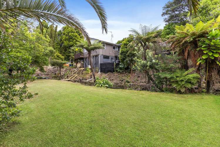 19 & 19A Sunburst Lane Torbay_25