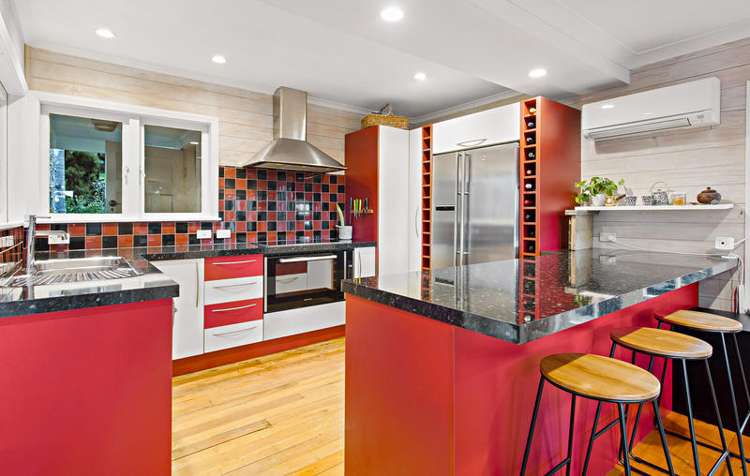 8 Sylvan Valley Avenue Titirangi_5