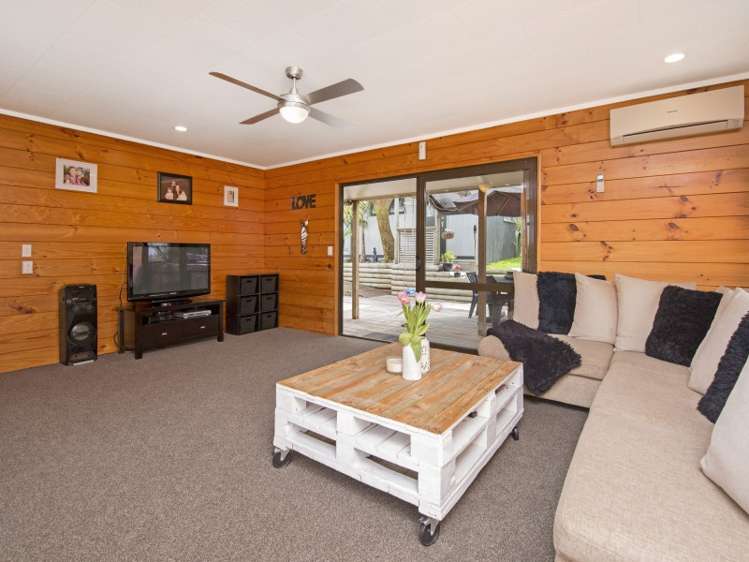 2/18 Parkview Place Pakuranga_3