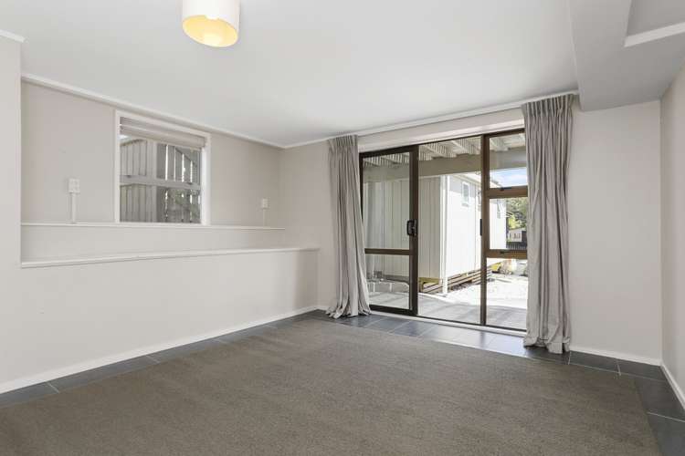 30 Onedin Place Titirangi_13