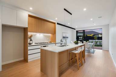 122d Argent Lane_1