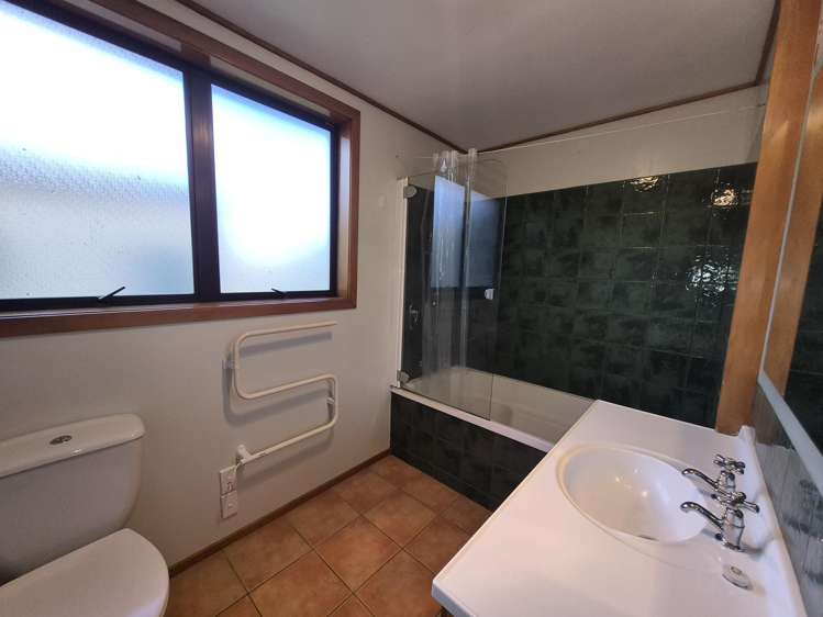 1542 Te Anau Mossburn Highway Te Anau_9
