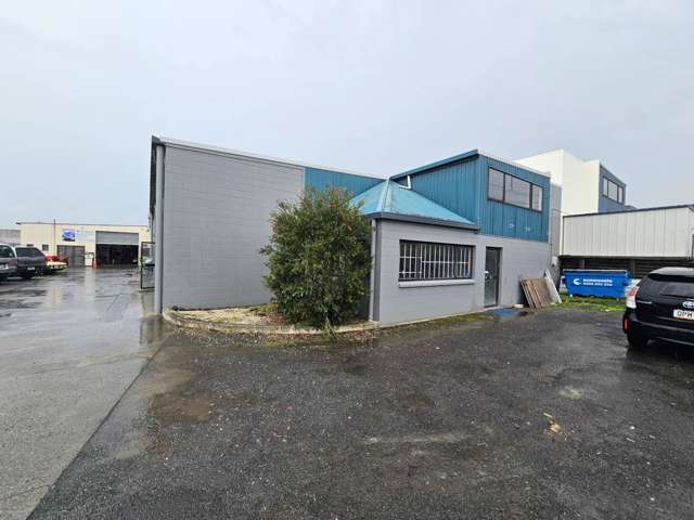 Unit E/4 Manga Road Silverdale_1