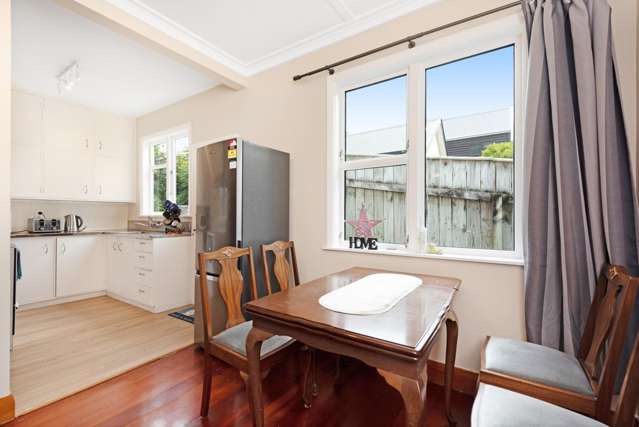 2/30 Ottawa Road Ngaio_3