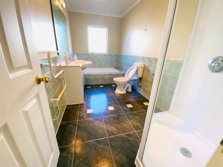 3 Gunner Drive Te Atatu Peninsula_8