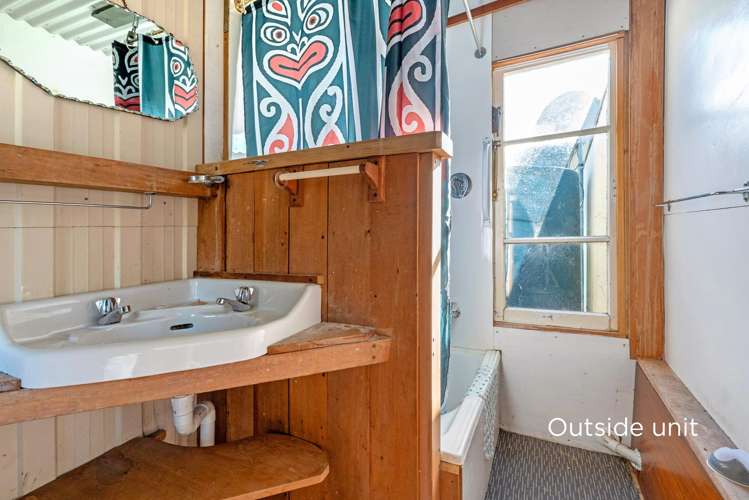 3 Banks Street Tolaga Bay_27