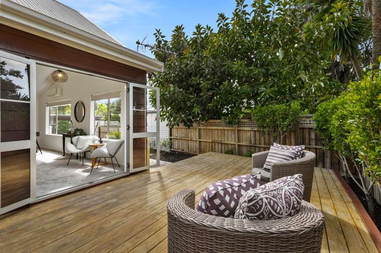 2/25 Lucinda Place Glen Eden_12