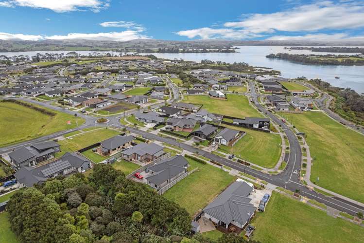 10 Orawahi Road Glenbrook_1