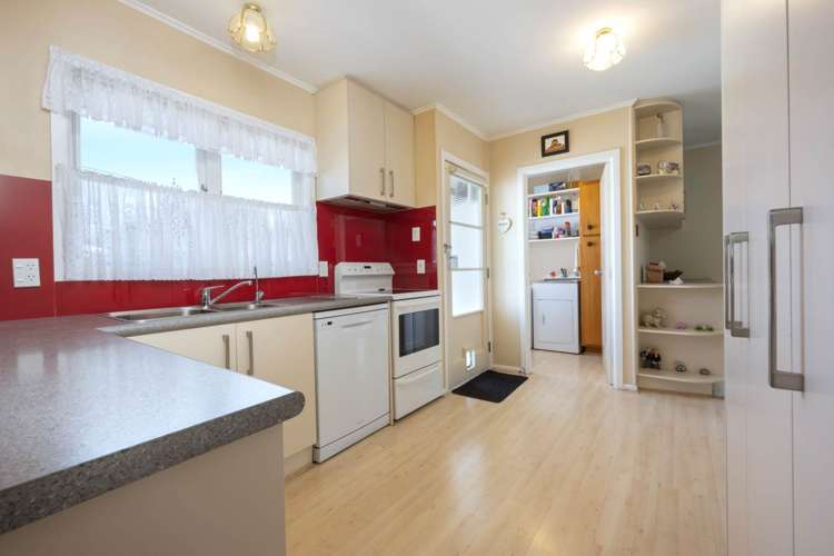 31 Fairdene Avenue Henderson_7