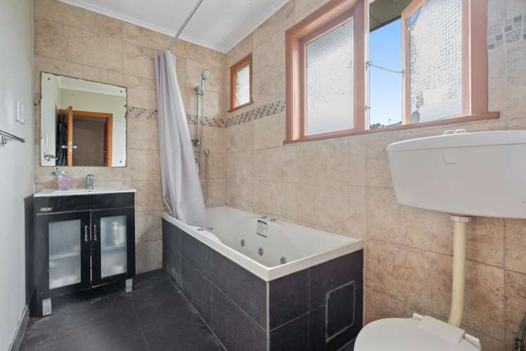 27 Whitney Street New Windsor_18