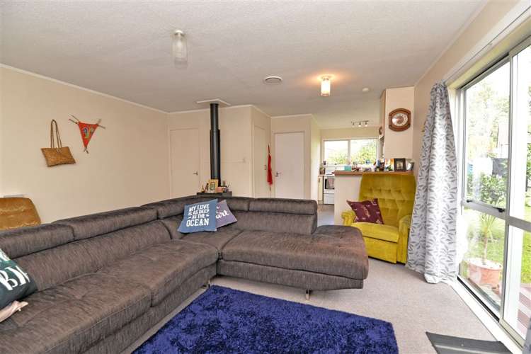 2/4 Wickstead Place Massey_11