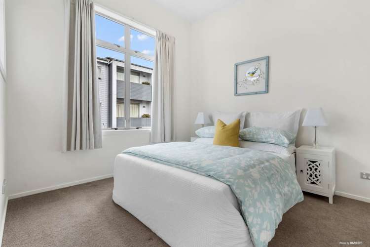 6/3 Wagener Place Mount Albert_8