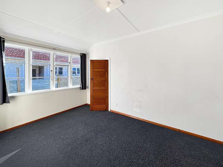 20 Swiss Avenue 1208_14