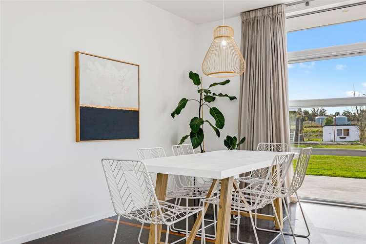 88 Bruces Road Sefton_7