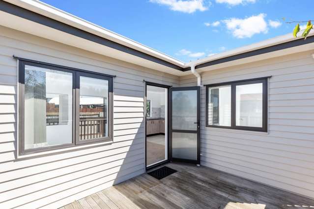 120A Edgewater Drive Pakuranga_1