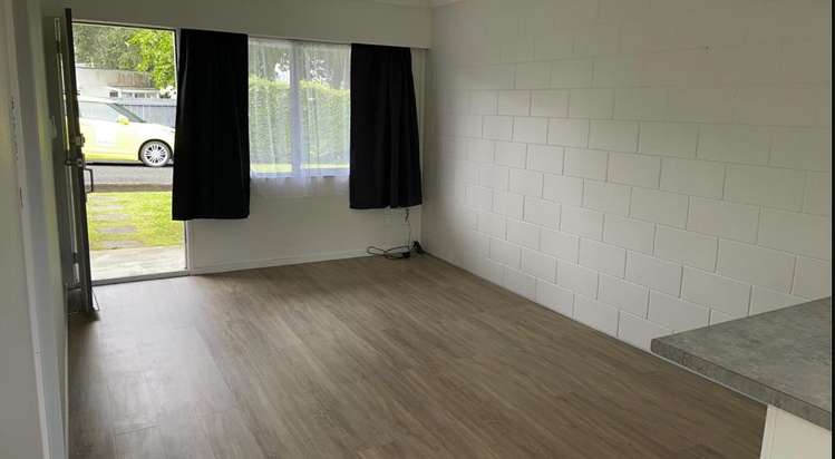 1/1A Ewing Road Riverside_1