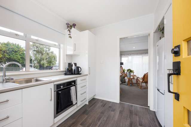 1-3/11 Pascal Street Palmerston North Central_1