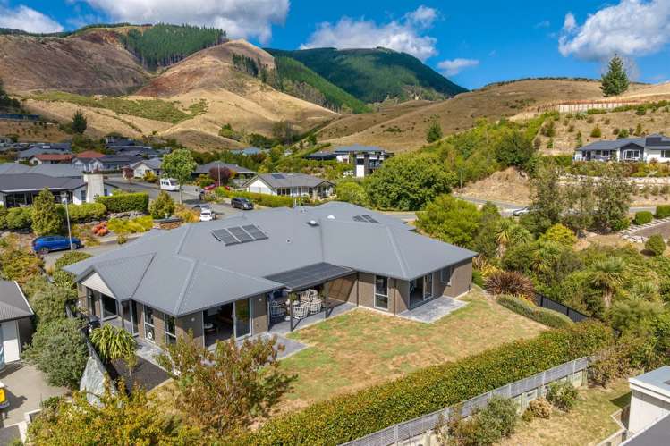 85 Sanctuary Drive Stoke_22