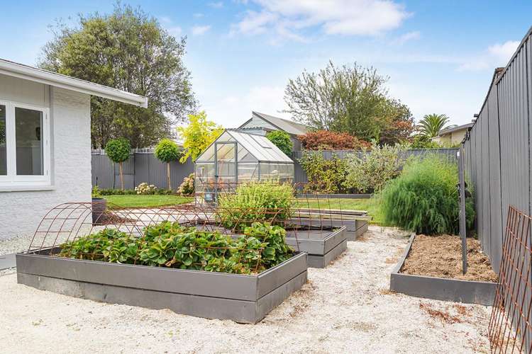 13 Knightsbridge Place Dinsdale_23