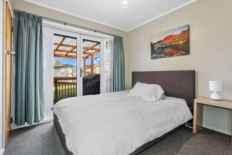 3 Huriana Grove Turangi_6