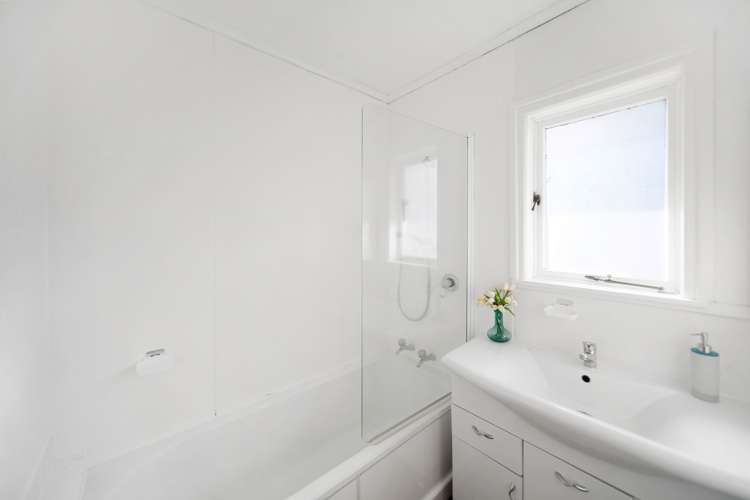 1/4 Elizabeth Street Papakura_11