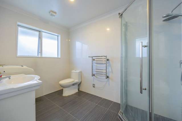 22 Merriefield Avenue Forrest Hill_4