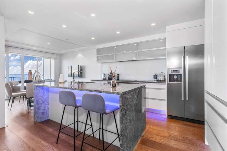 31/47 The Strand Takapuna_5