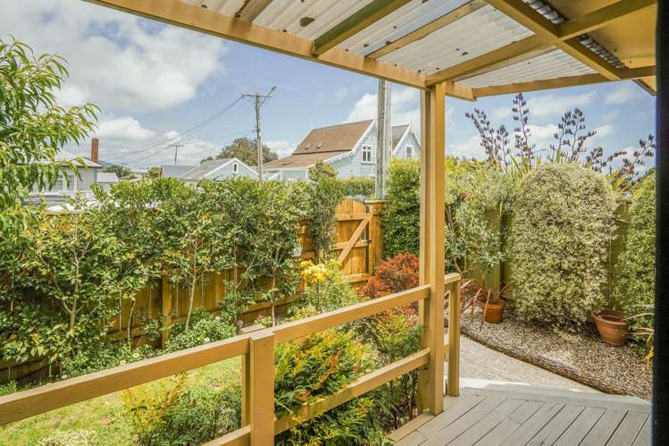 1/27 Ranui Road Stoke_11