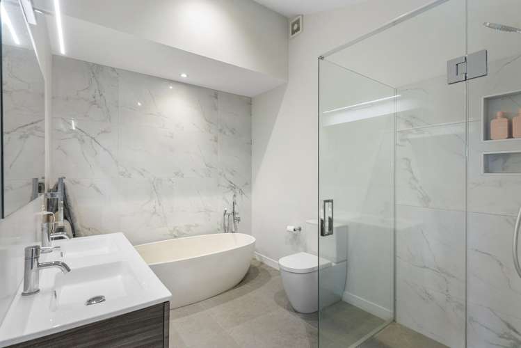 12 Hyde Road Rothesay Bay_21