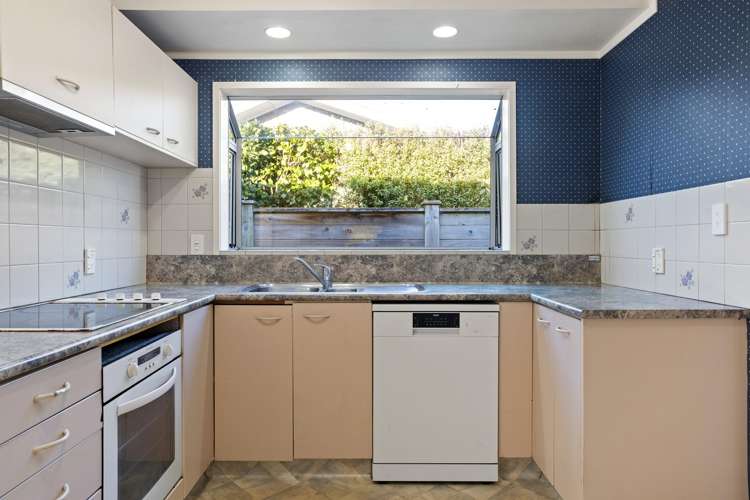 79 Gilbass Avenue Hamilton Lake_12