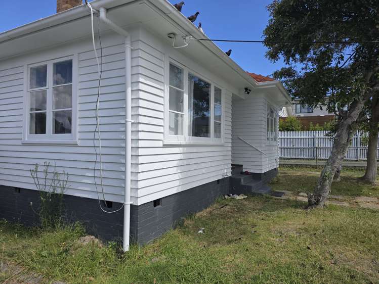 25 Archibald Road Kelston_1