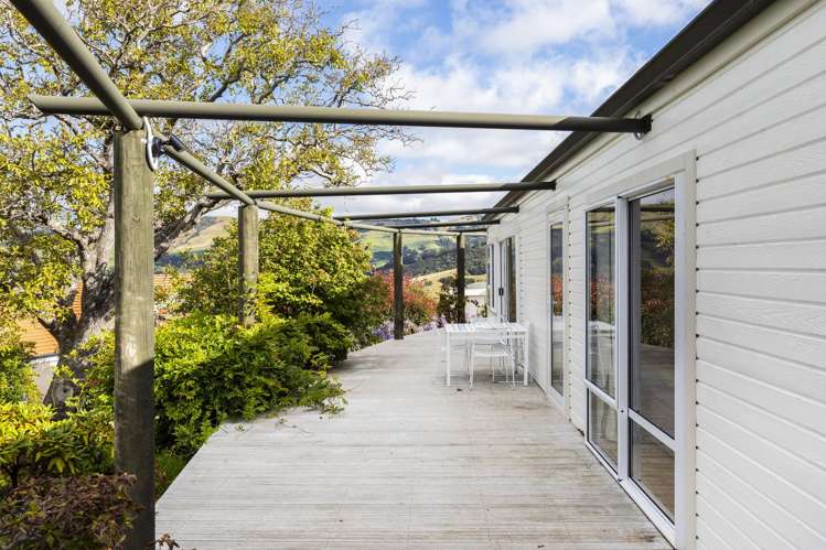 24 and 26 Ngaio Grove Duvauchelle_15