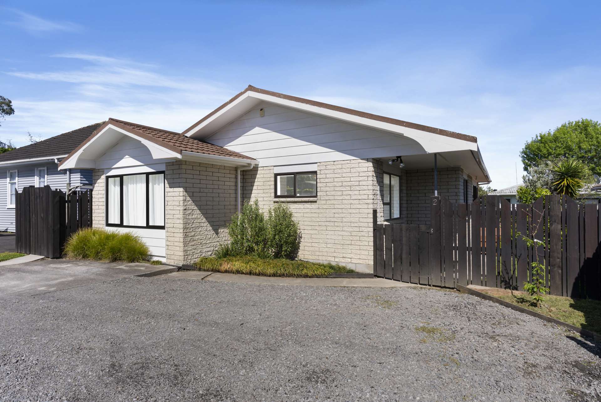 2/74 Pah Road Papatoetoe_0