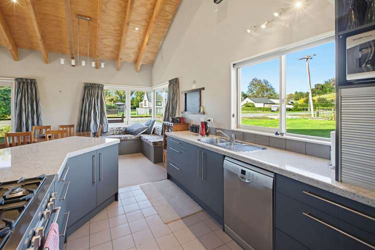 8 Westoe Street Waikaia_9