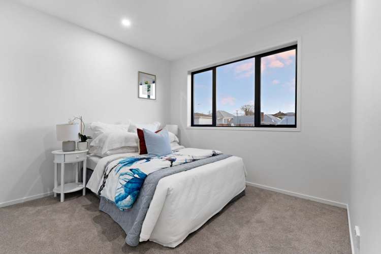 96a Roberts Road Te Atatu South_11