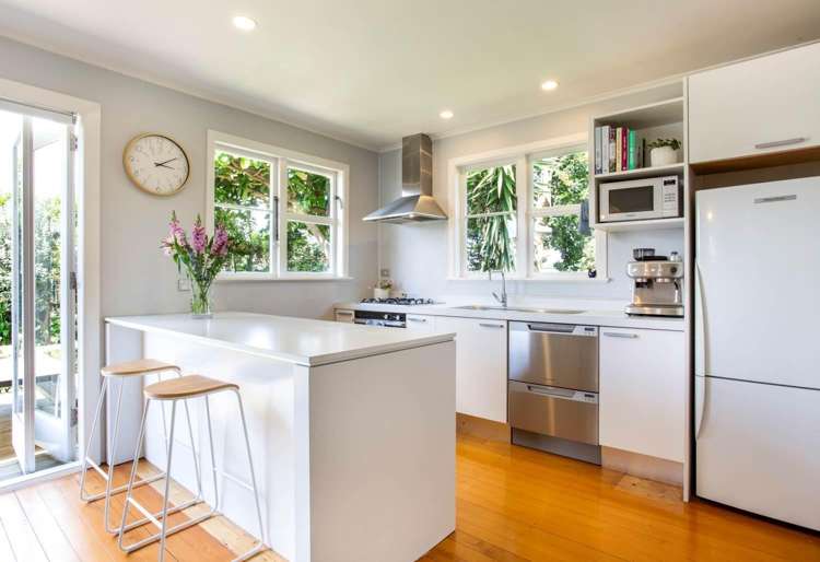 21 Wairau Avenue Avondale_7